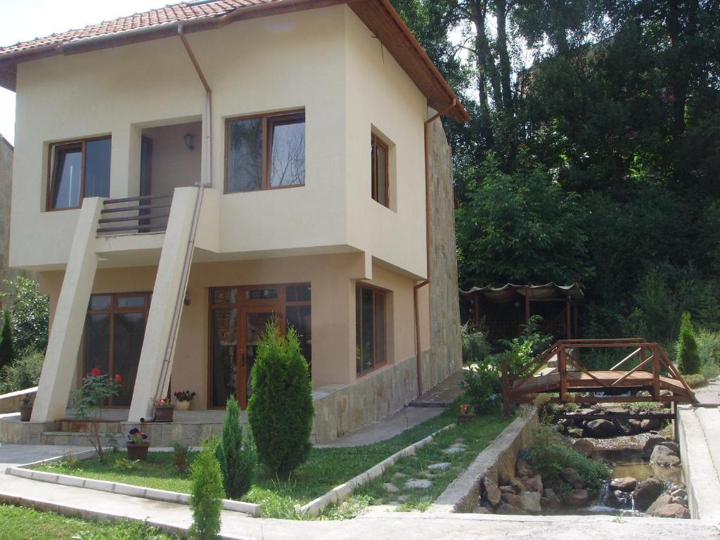 The Lake Villa Smolyan Exterior foto